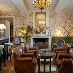 Chateau De Lantic Hotel