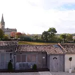 Hotel Chateau De Lantic 2*