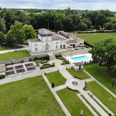 Hotel Chateau De Lantic