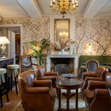 Chateau De Lantic Hotel