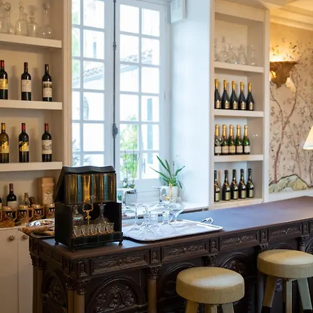 Hotel Chateau De Lantic