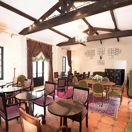 Chateau De Lantic Hotel