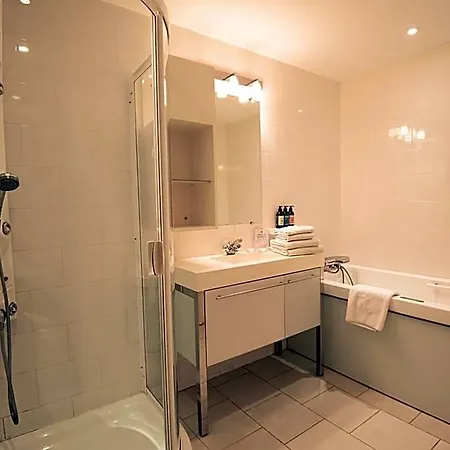 Chateau De Lantic Hotel Martillac