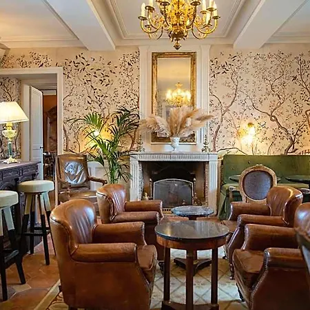 Chateau De Lantic Hotel