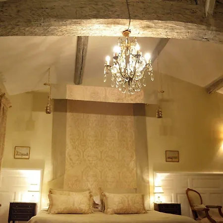 Chateau De Lantic Otel