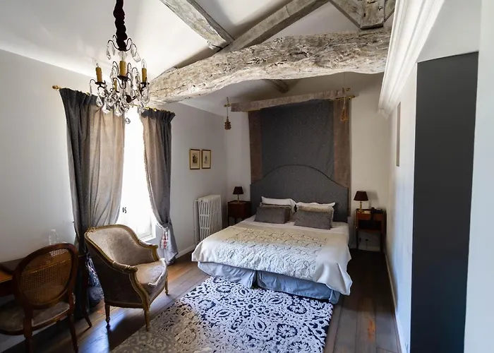 Chateau De Lantic Hotel Martillac