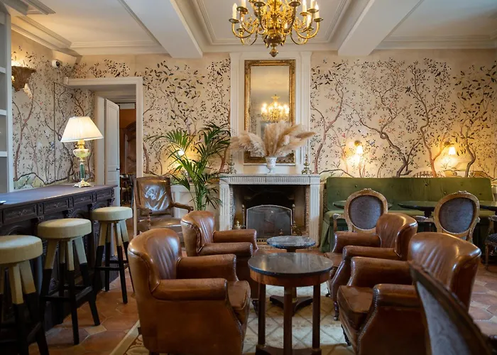 Chateau De Lantic Hotel