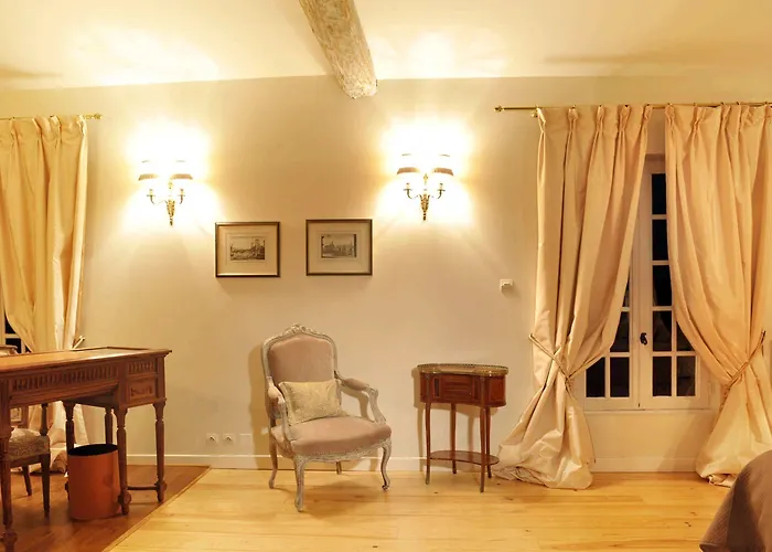 Chateau De Lantic Hotel